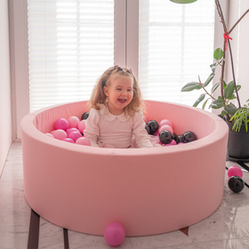 KiddyMoon Suchy basen okrągły z piłeczkami 7cm Zabawka basen piankowy, różowy: róż-pudrowy róż-czarny