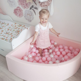 KiddyMoon Plastikowe piłeczki 7cm Zabawka zestaw kulek, pudrowy róż-transparent